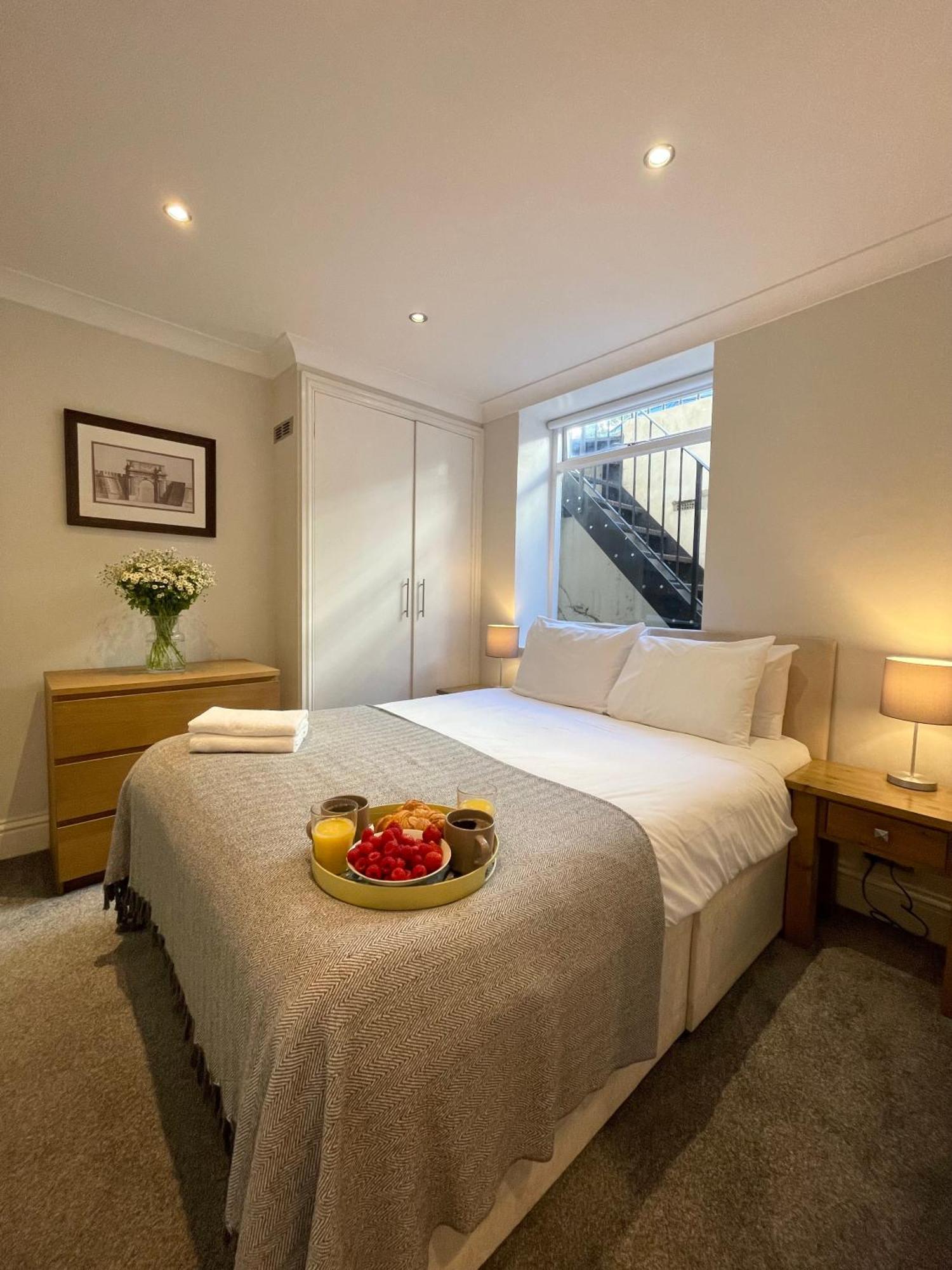 Pimlico Apartament *
